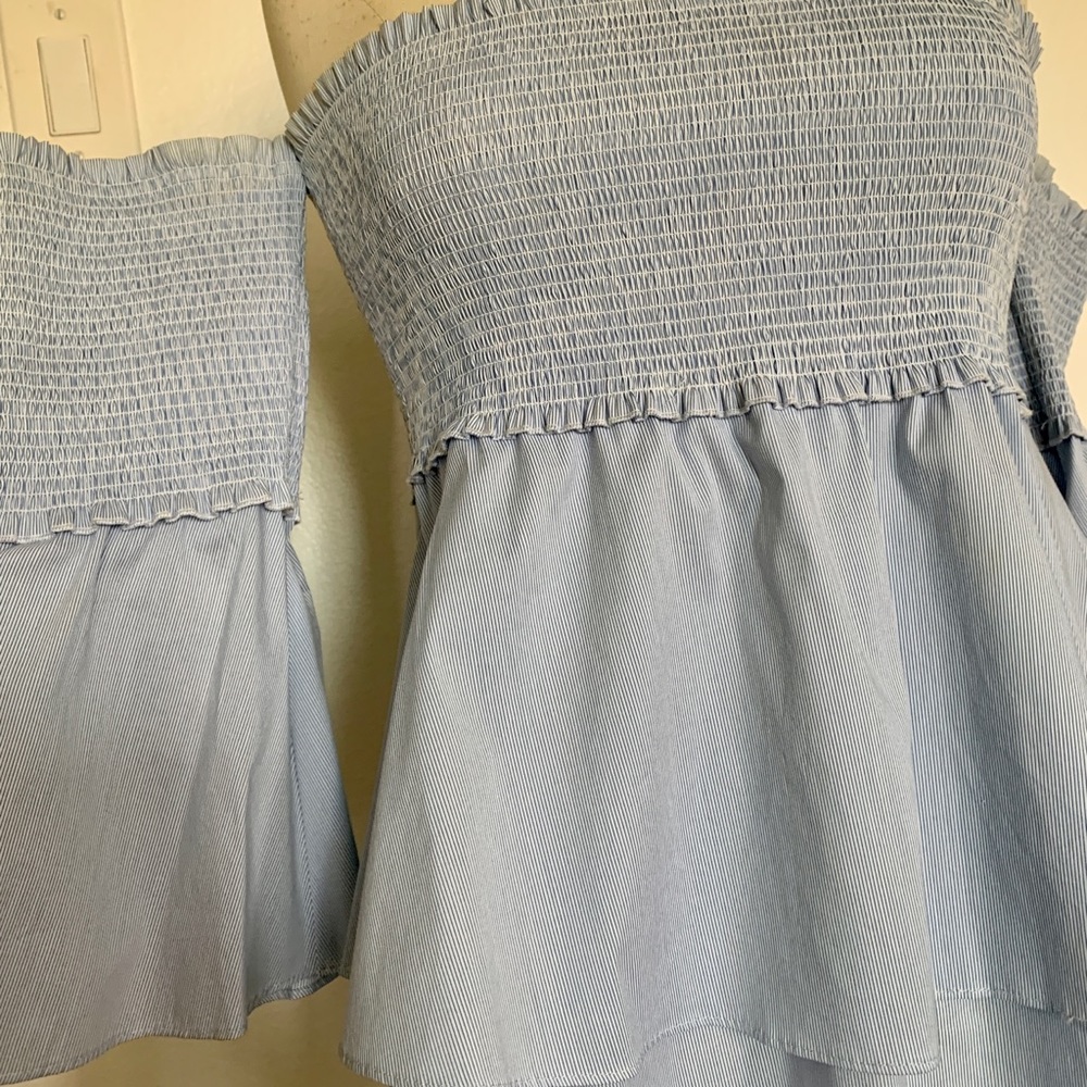 Blue, ruffled, strapless top - Picture 4 of 6